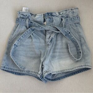 American Eagle Paperbag Waist Denim Shorts w/ Tie Belt | Light Wash | Size 0